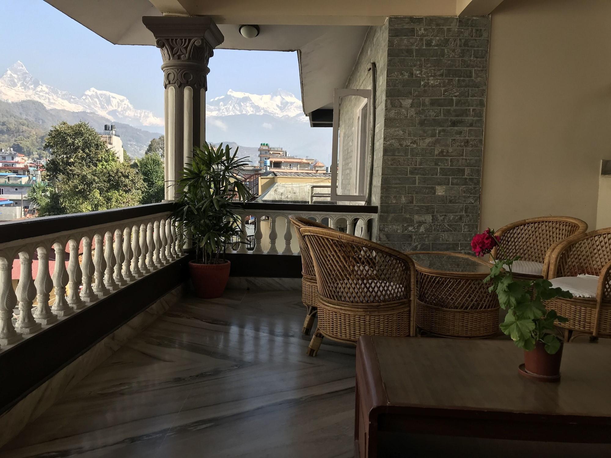 Hotel Asia Pokhara Exteriör bild