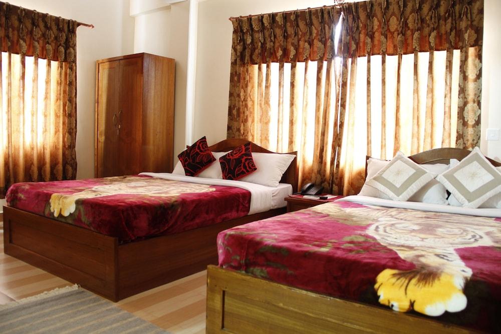 Hotel Asia Pokhara Exteriör bild