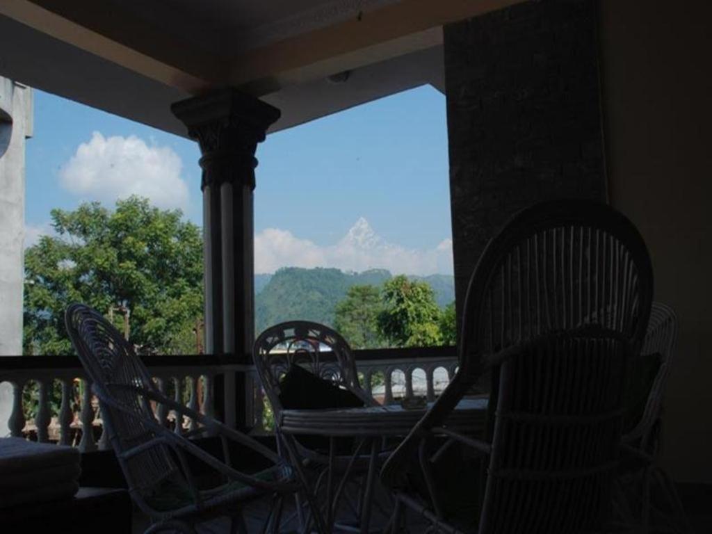Hotel Asia Pokhara Exteriör bild