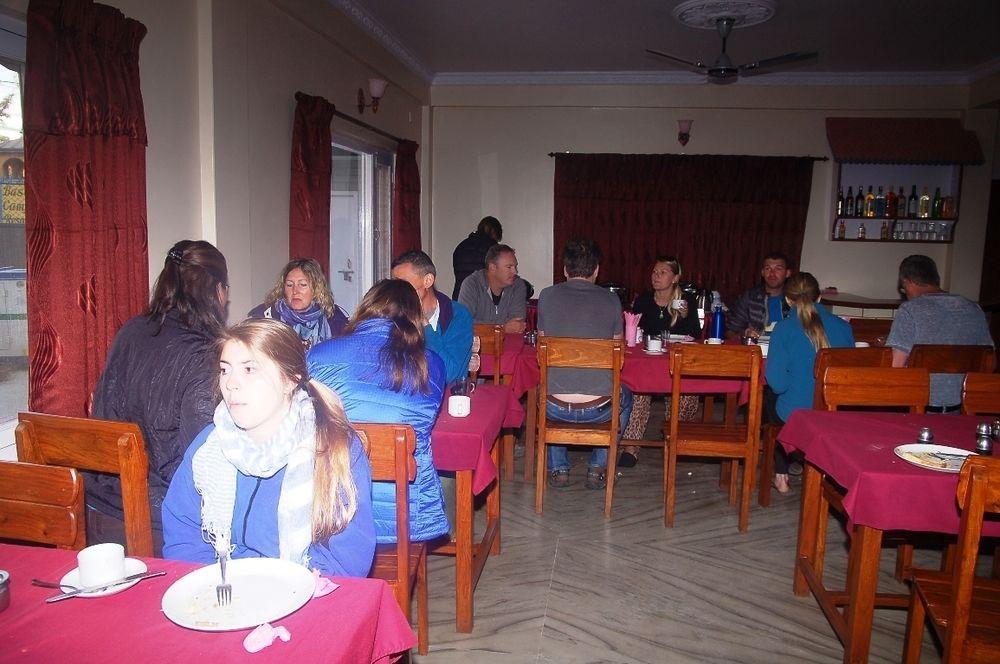 Hotel Asia Pokhara Exteriör bild