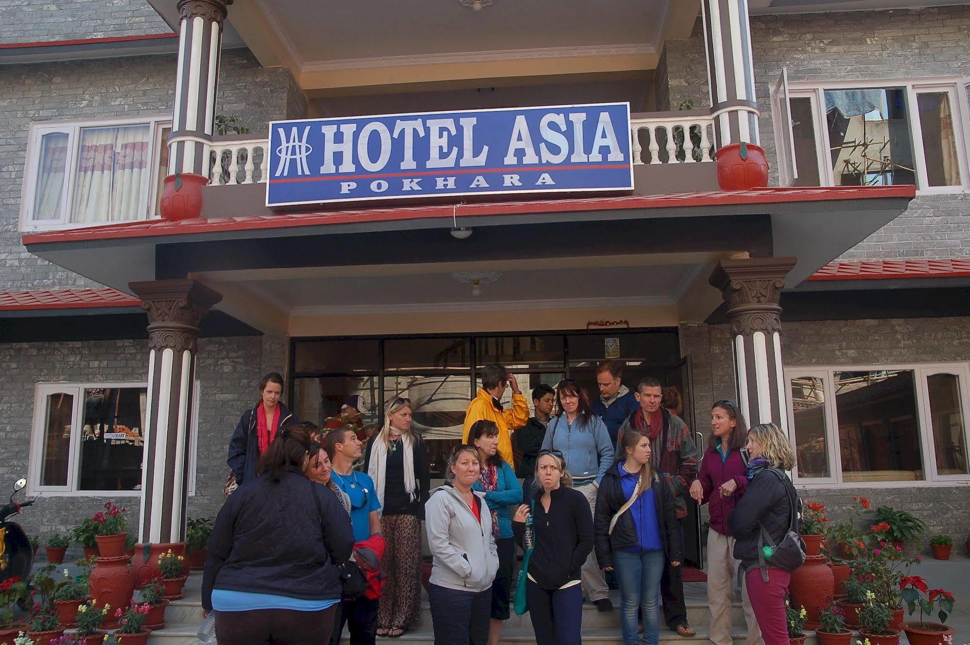 Hotel Asia Pokhara Exteriör bild