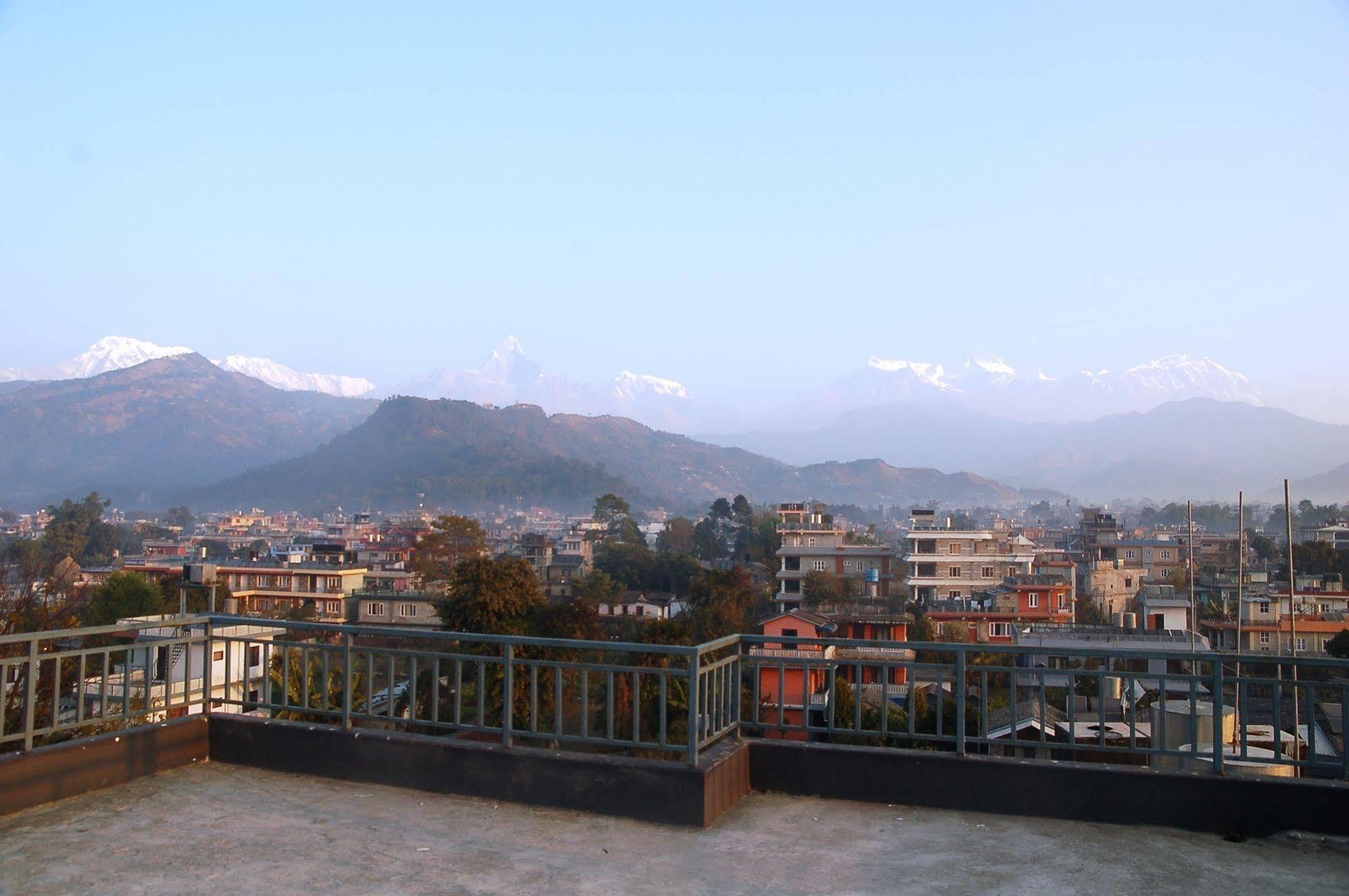 Hotel Asia Pokhara Exteriör bild